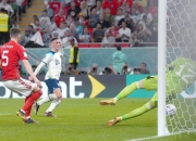 爱游戏官网-塞内加尔鏖战英格兰，福登带队取胜