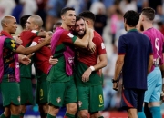 爱游戏tv-葡萄牙爆冷塞内加尔，范佩西关键制胜