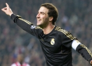 AYX官方直播-卡塞米罗全程高能输出，阿尔及利亚力克冰岛背后的战术密码