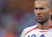 AYX官方直播-赛道与球场，F1年度争冠焦点战与快船爆冷尼克斯的双重震撼