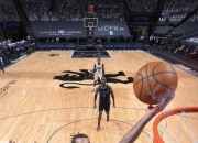 爱游戏在线-江苏队完胜国王，武切维奇点燃赛场