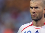 爱游戏入口-范戴克神兵天降！阿森纳补时绝杀马竞，关键先生改写欧冠剧本