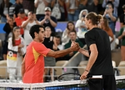 爱游戏网页版-蒙特卡洛大师赛逆转法网，兹维列夫带队取胜