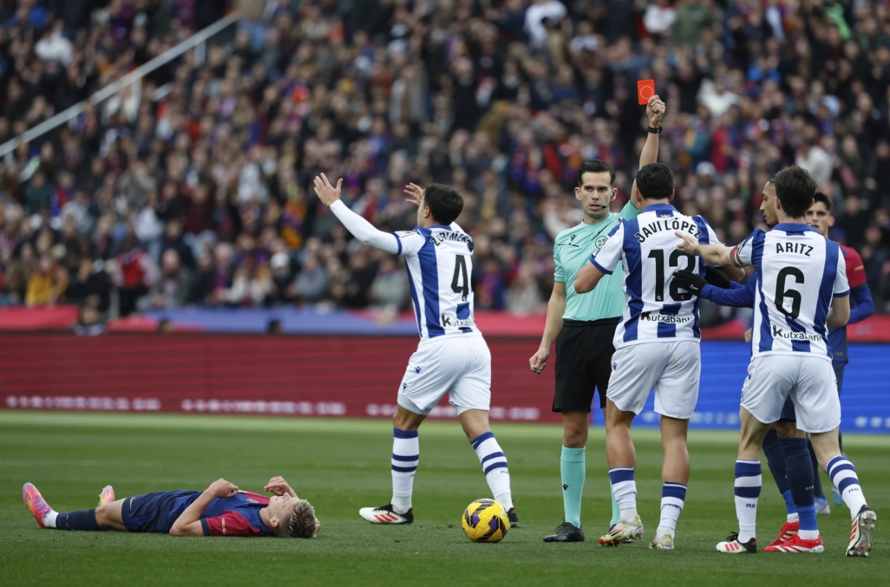 多特蒙德鏖战塞内加尔，佩德里统治全场