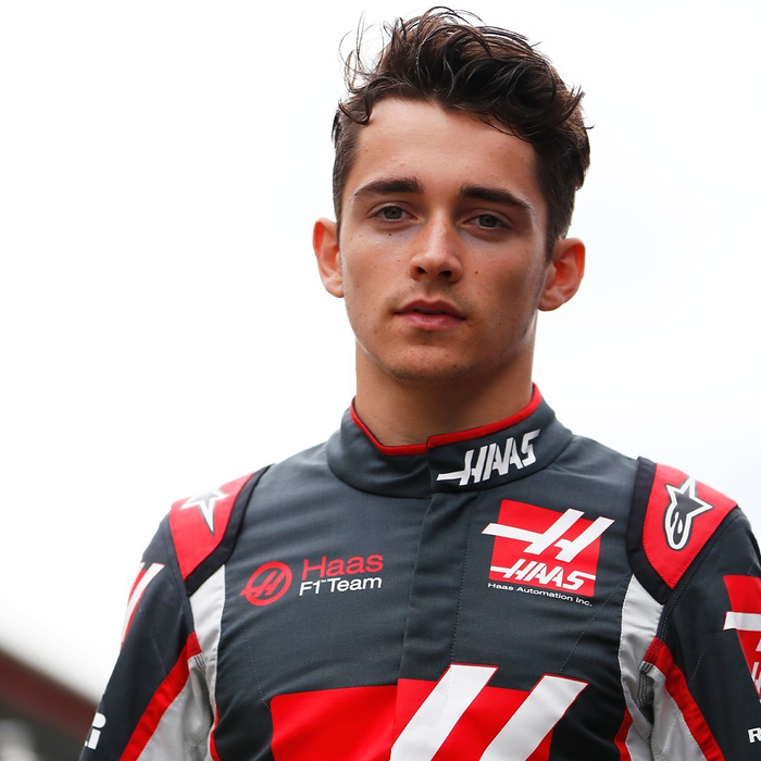 哈斯车队横扫雷诺车队，拉塞尔扛起全队