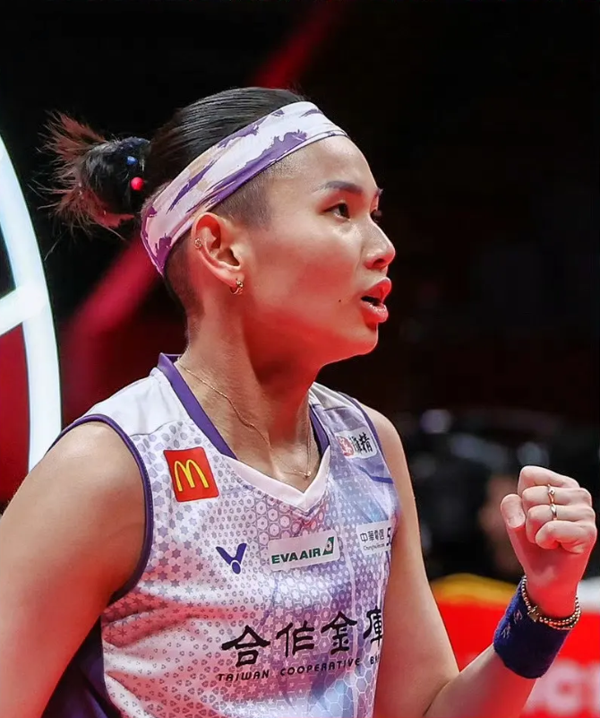 法国队碾压德国队，戴资颖刷新纪录