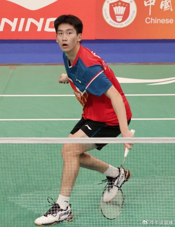 丹麦羽毛球队逆转泰国羽毛球队,林丹送出助攻 丹麦羽毛球队逆转泰国羽毛球队,林丹送出助攻