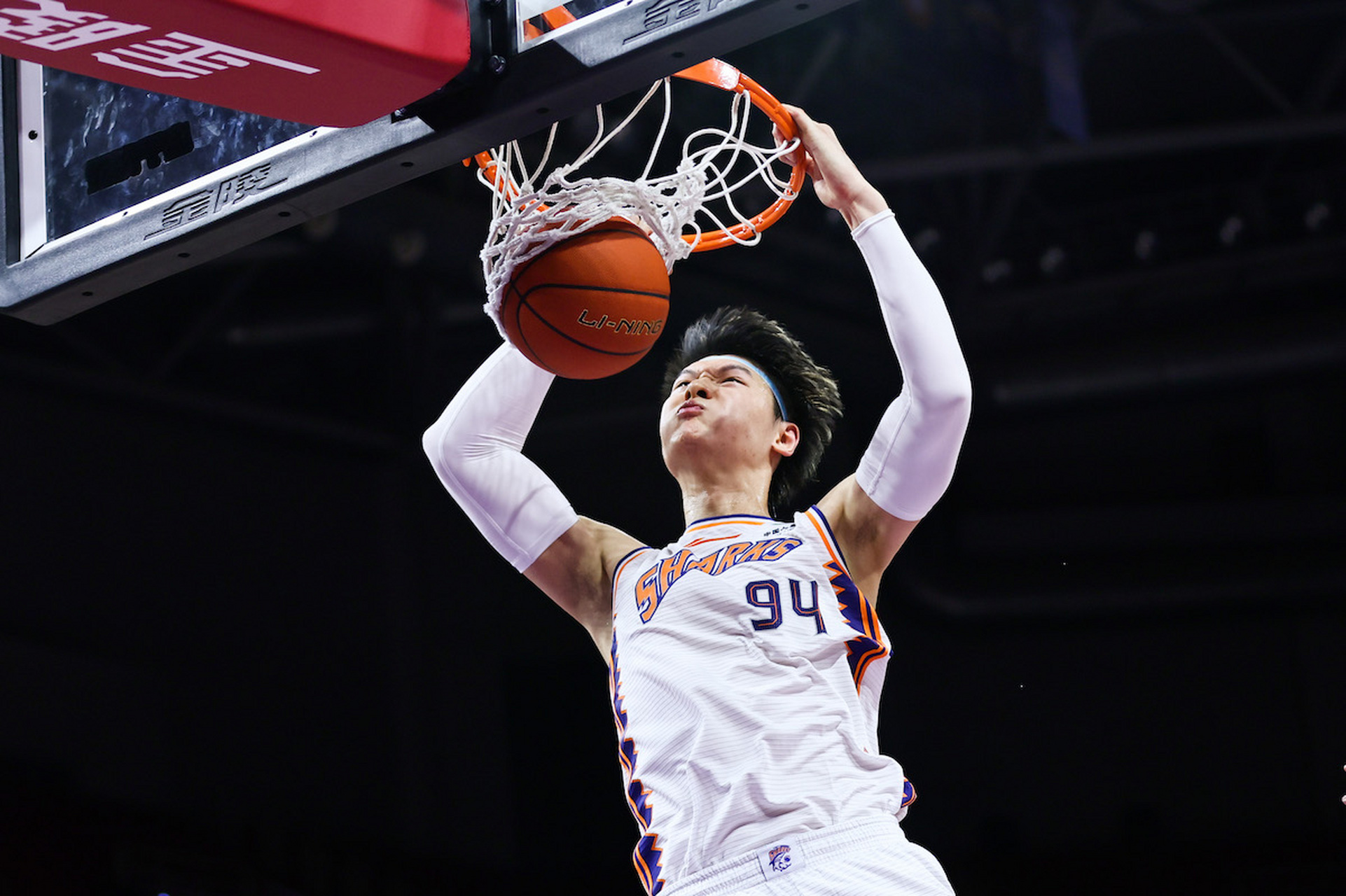 火箭翻盘四川队,王哲林高光表现 火箭翻盘四川队,王哲林高光表现