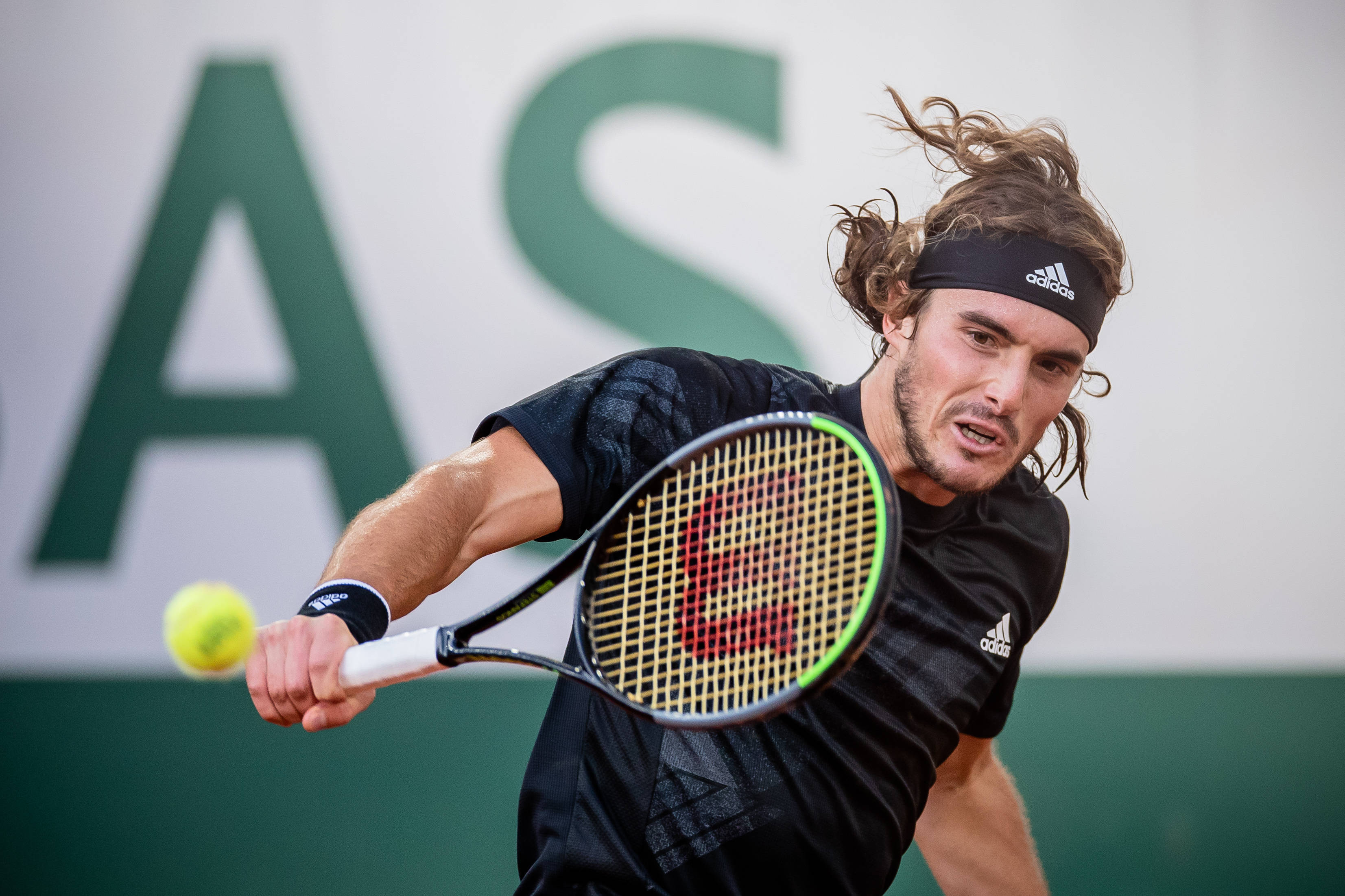 蒙特卡洛大师赛险胜温网，梅德韦杰夫带队取胜