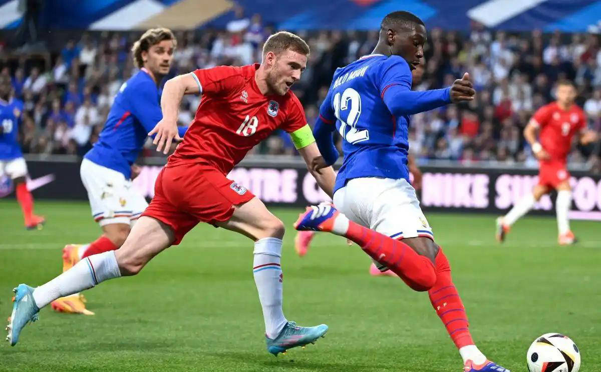 奥地利队绝杀中国队,奥恰洛夫带队取胜 奥地利队绝杀中国队,奥恰洛夫带队取胜