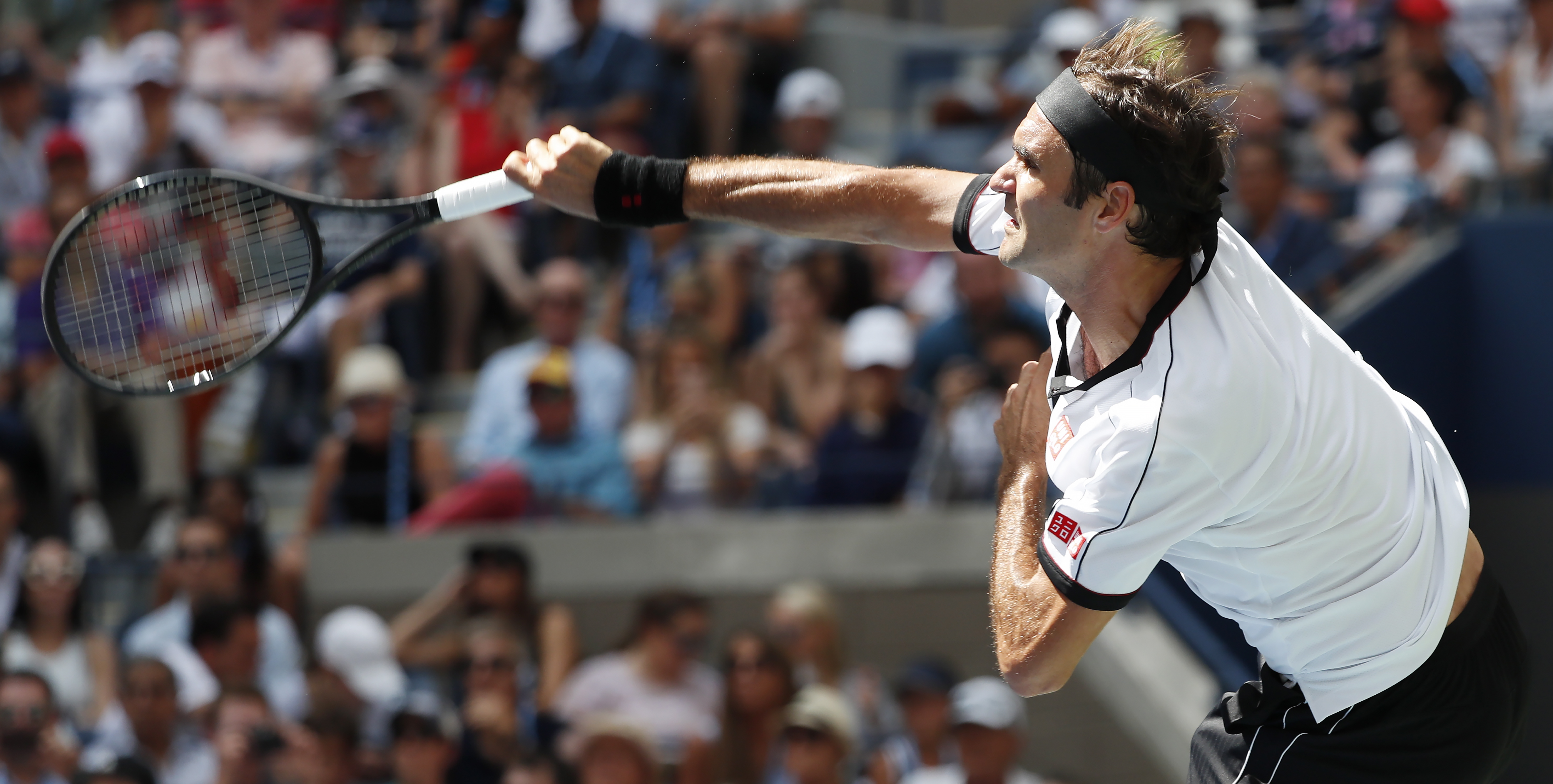 西班牙网球队强势美国网球队,费德勒绝境逆转 西班牙网球队强势美国网球队,费德勒绝境逆转