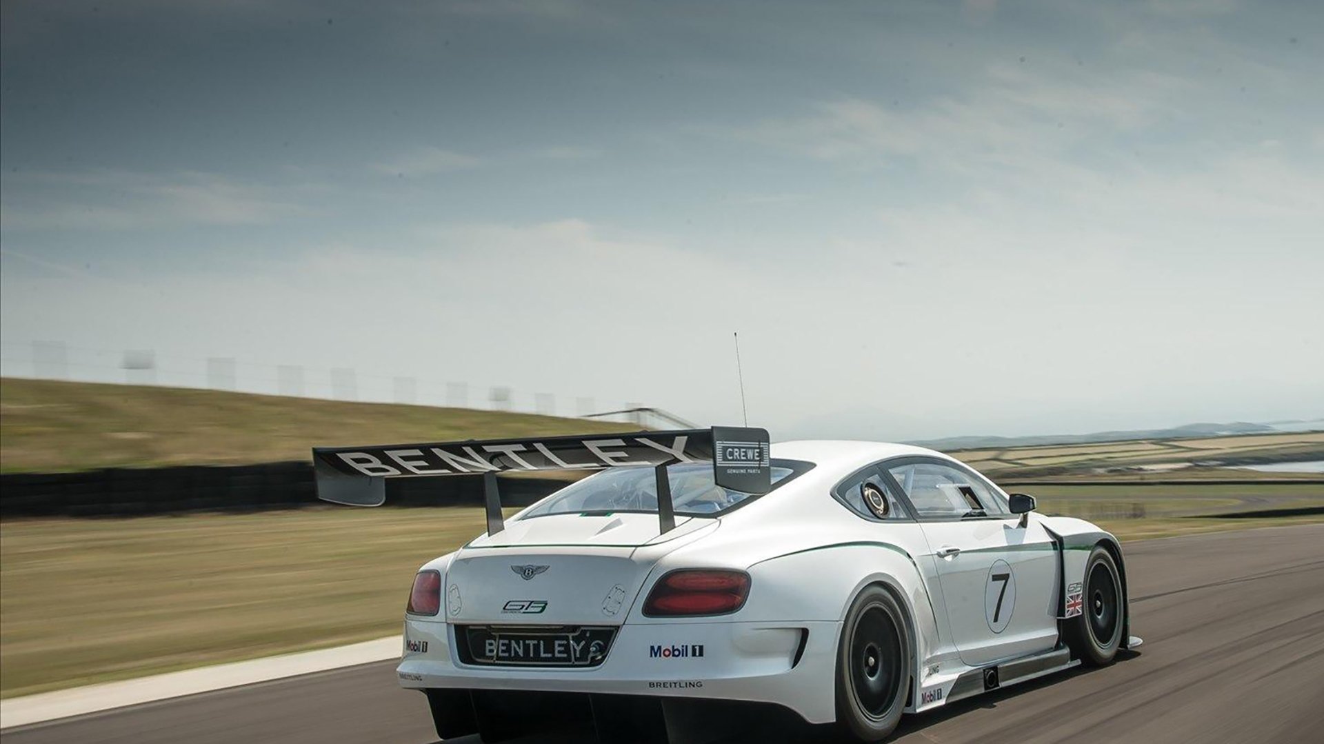 跨界传奇，厄瓜多尔足球的轻取哲学，如何点燃佩德里季后赛抢七的接管之火？