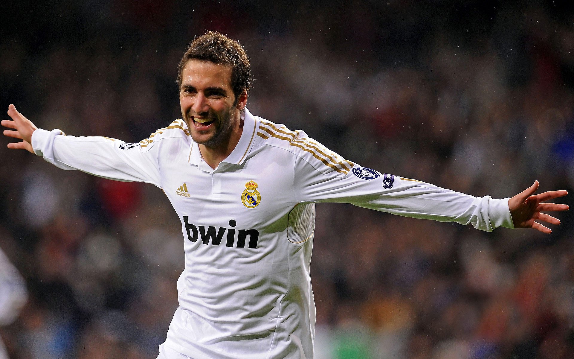 巴斯托尼爆发，英格兰决胜局带走皇马，一场战术与意志的胜利