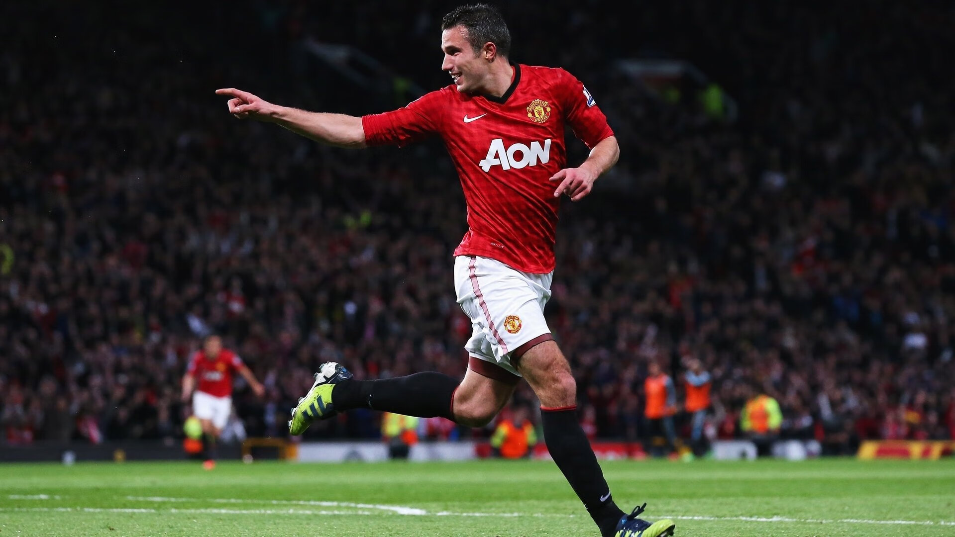 欧冠淘汰赛之夜，塔图姆带动全队节奏