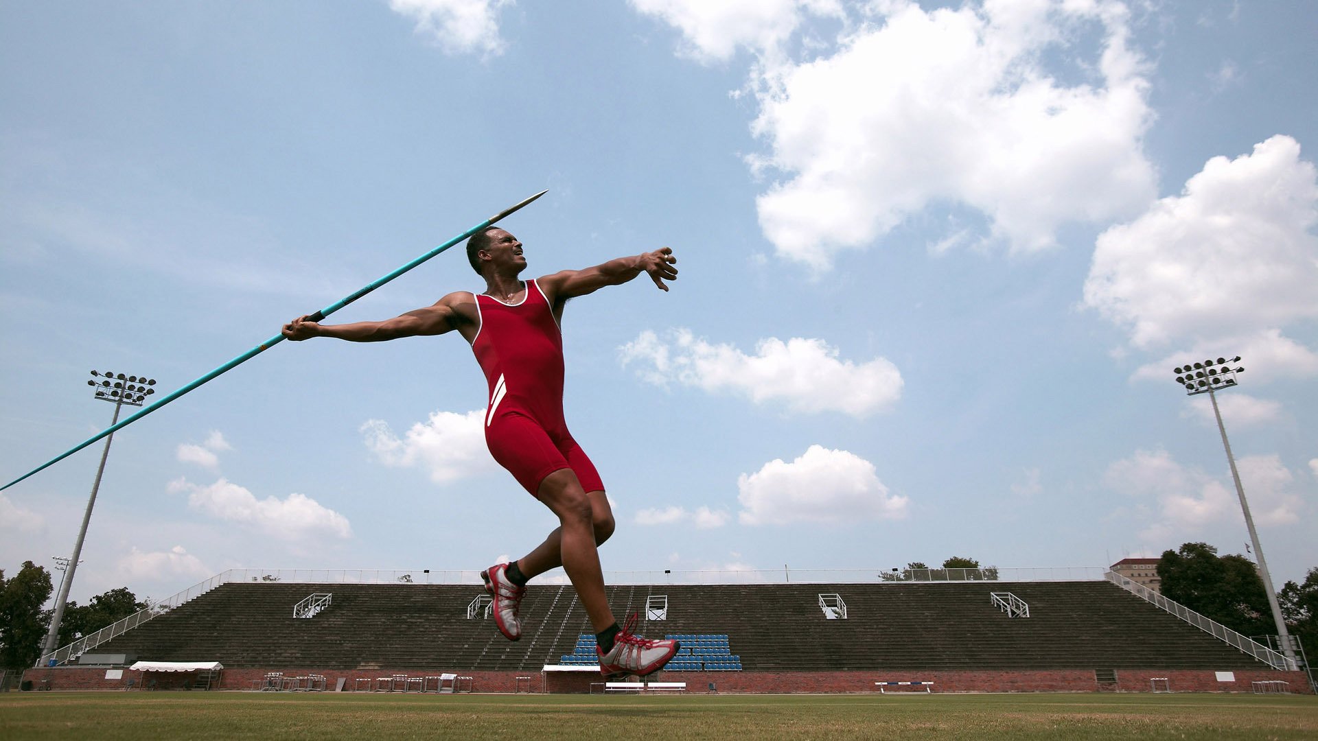 跨界狂想,当摩纳哥击溃几内亚,萨拉赫在NBA总决赛接管比赛